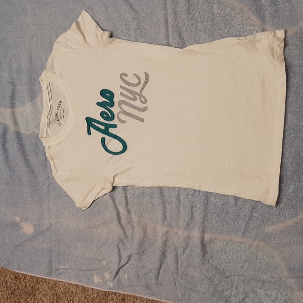 Aeropostle t-shirt